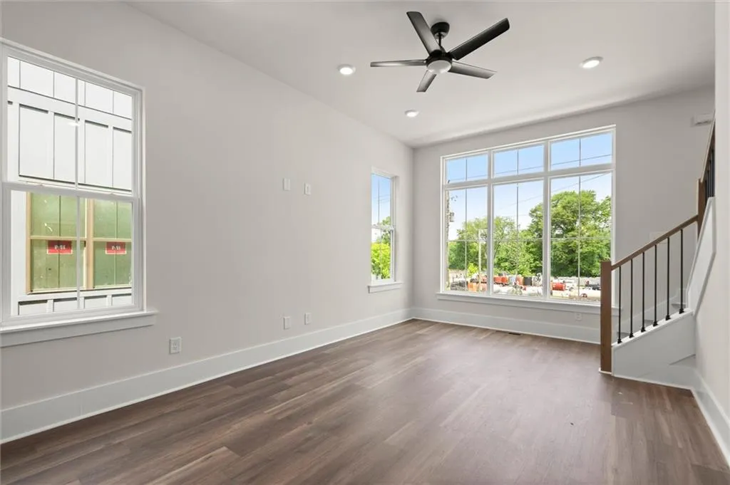 1122 W Marietta Street Nw, Atlanta, Georgia 30318, 2 Bedrooms Bedrooms, ,2 BathroomsBathrooms,Residential,For Sale,1122 W Marietta Street Nw,7625336