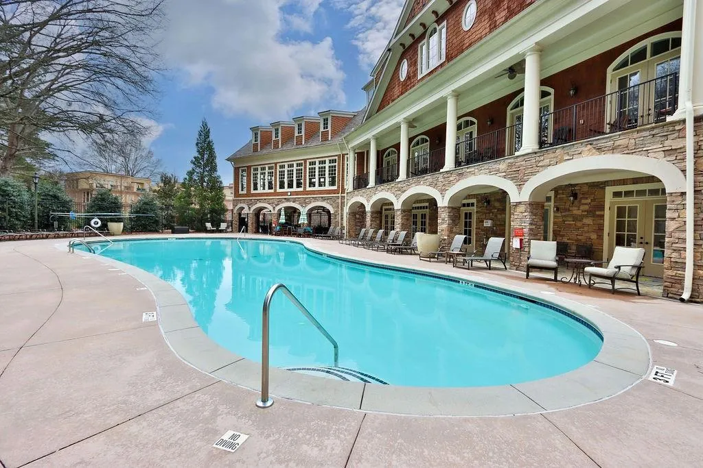 200 River Vista Drive Unit 611, Atlanta, Georgia 30339, 1 Bedroom Bedrooms, ,1 BathroomBathrooms,Residential,Sold,200 River Vista Drive Unit 611,7142545