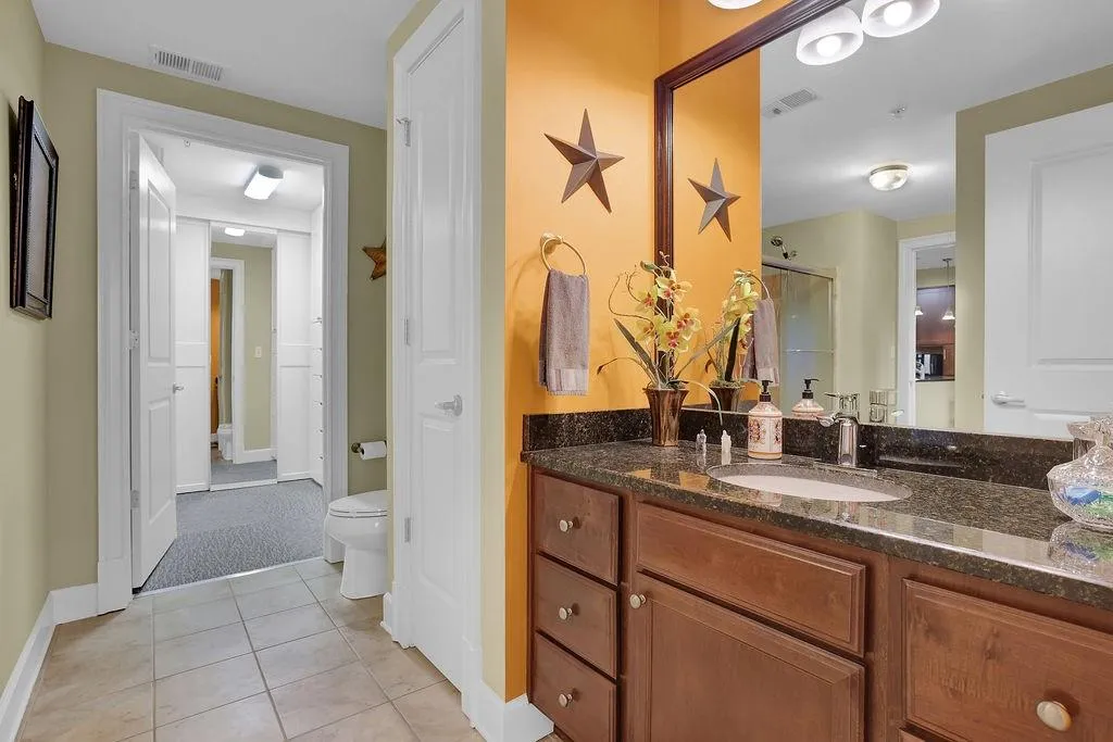 200 River Vista Drive Unit 611, Atlanta, Georgia 30339, 1 Bedroom Bedrooms, ,1 BathroomBathrooms,Residential,Sold,200 River Vista Drive Unit 611,7142545