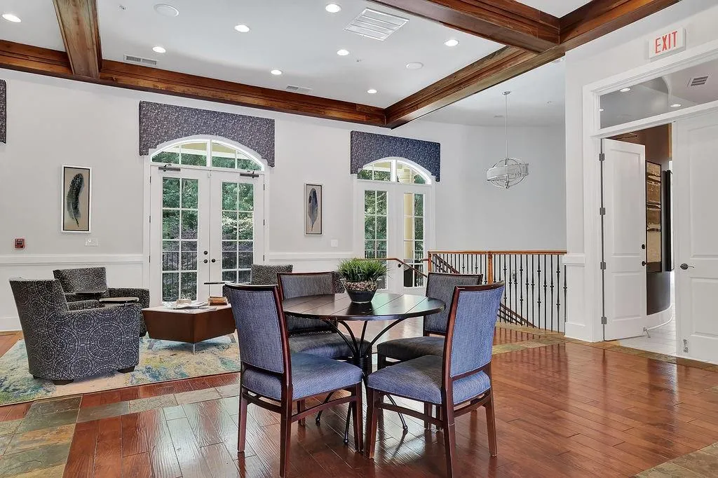 200 River Vista Drive Unit 611, Atlanta, Georgia 30339, 1 Bedroom Bedrooms, ,1 BathroomBathrooms,Residential,Sold,200 River Vista Drive Unit 611,7142545