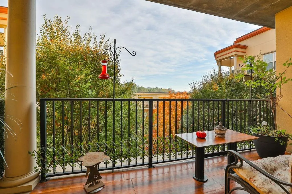 200 River Vista Drive Unit 611, Atlanta, Georgia 30339, 1 Bedroom Bedrooms, ,1 BathroomBathrooms,Residential,Sold,200 River Vista Drive Unit 611,7142545