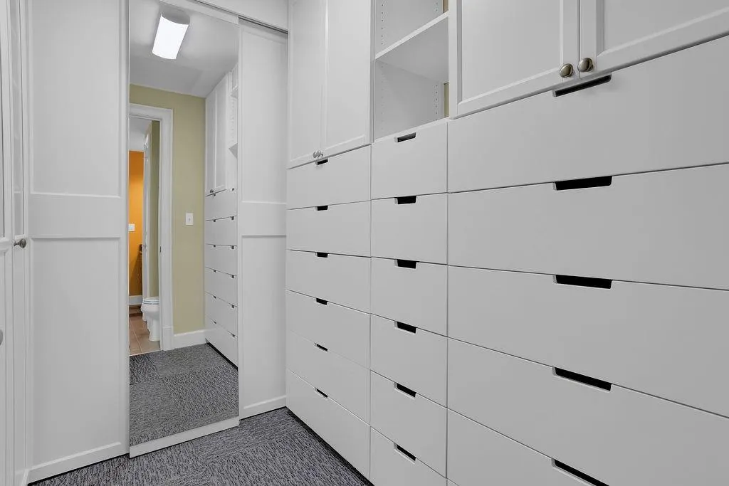 200 River Vista Drive Unit 611, Atlanta, Georgia 30339, 1 Bedroom Bedrooms, ,1 BathroomBathrooms,Residential,Sold,200 River Vista Drive Unit 611,7142545