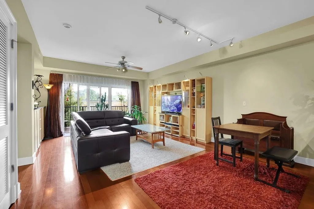 200 River Vista Drive Unit 611, Atlanta, Georgia 30339, 1 Bedroom Bedrooms, ,1 BathroomBathrooms,Residential,Sold,200 River Vista Drive Unit 611,7142545