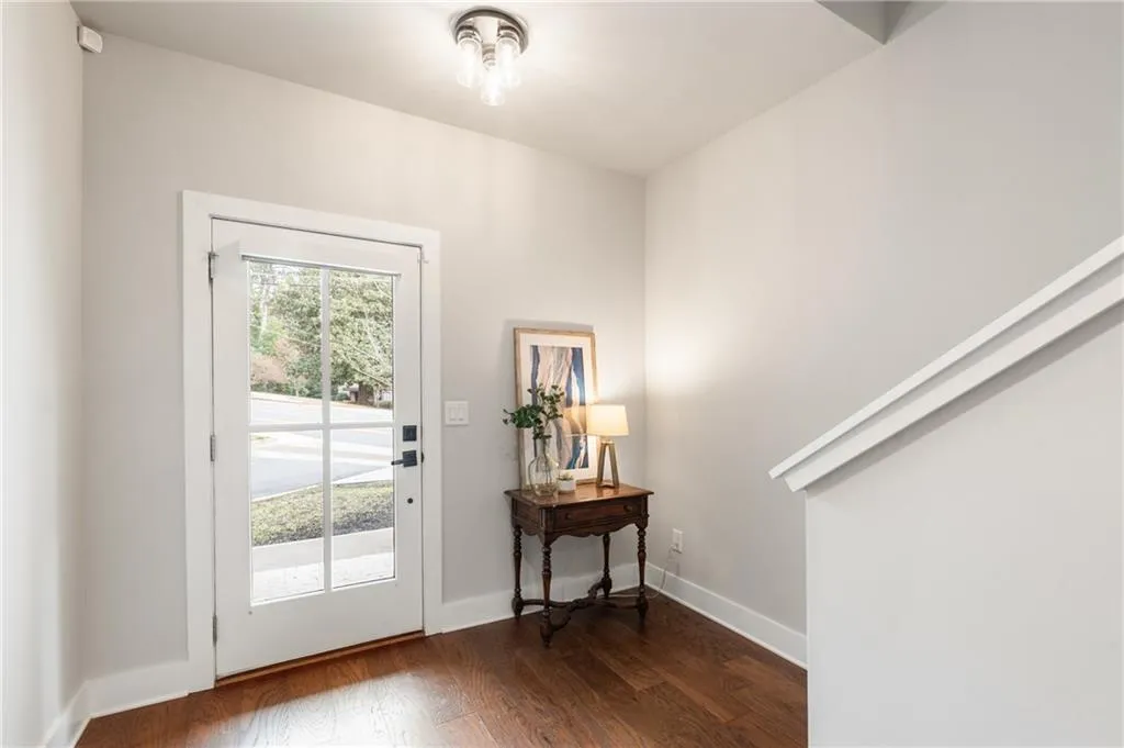4006 Hazel Nut Lane, Atlanta, Georgia 30342, 4 Bedrooms Bedrooms, 0 ,4 BathroomsBathrooms,Residential,Sold,4006 Hazel Nut Lane,7731330