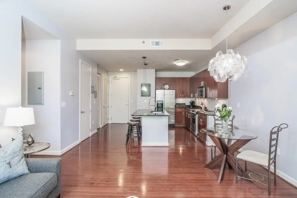 711 Cosmopolitan Drive Ne Unit 220, Atlanta, Georgia 30324, 1 Bedroom Bedrooms, ,1 BathroomBathrooms,Residential,Sold,711 Cosmopolitan Drive Ne Unit 220,5704794