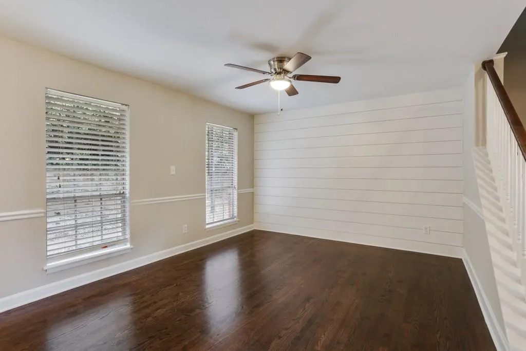 7200 Lancaster Loop, Atlanta, Georgia 30328, 4 Bedrooms Bedrooms, ,3 BathroomsBathrooms,Residential,Sold,7200 Lancaster Loop,6113718