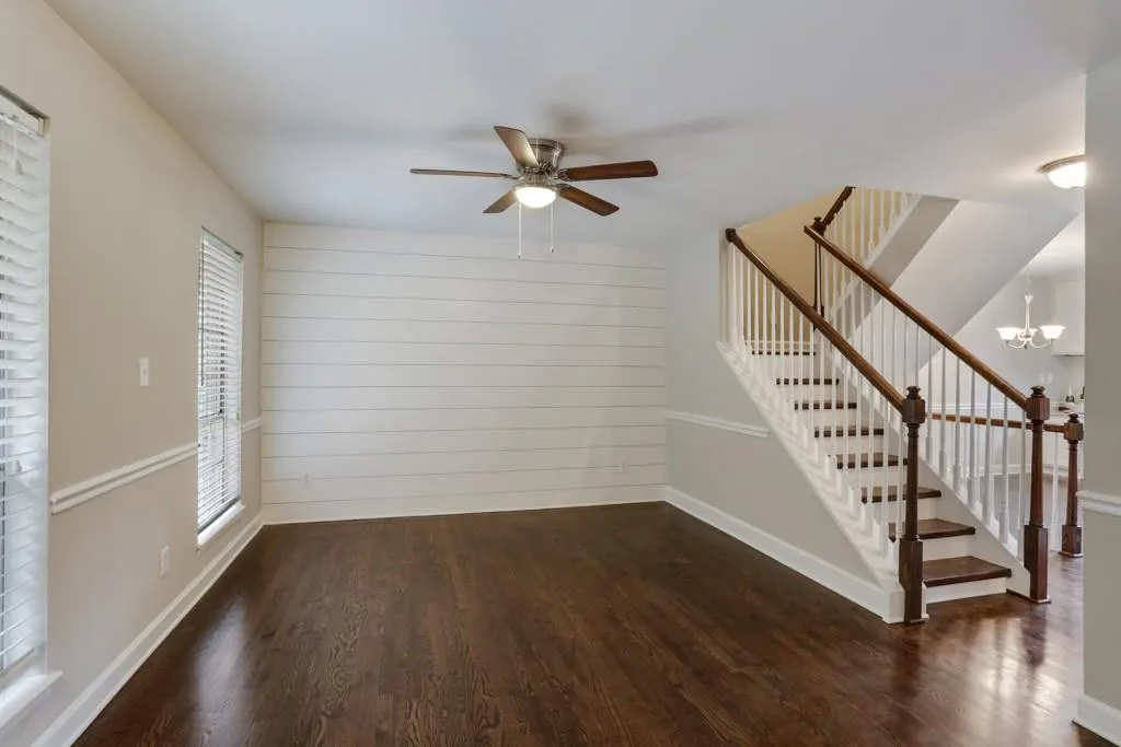 7200 Lancaster Loop, Atlanta, Georgia 30328, 4 Bedrooms Bedrooms, ,3 BathroomsBathrooms,Residential,Sold,7200 Lancaster Loop,6113718