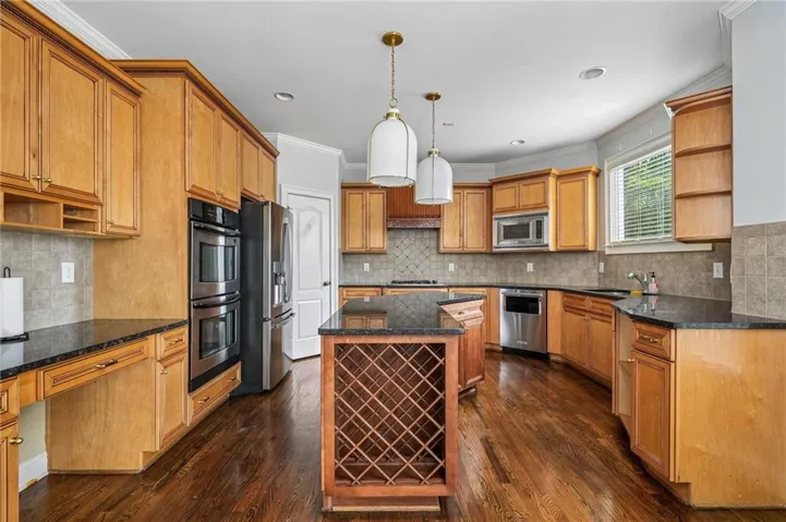 1170