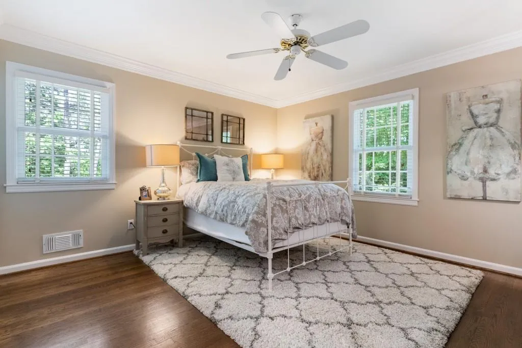 1634 Huntingdon Trail, Sandy Springs, Georgia 30350, 4 Bedrooms Bedrooms, ,3 BathroomsBathrooms,Residential,Sold,1634 Huntingdon Trail,7039626