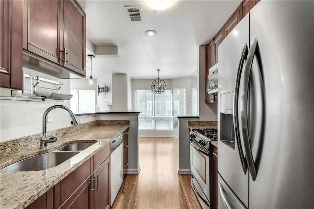 244 13th Street Ne Unit 118, Atlanta, Georgia 30309, 1 Bedroom Bedrooms, ,1 BathroomBathrooms,Residential,For Sale,244 13th Street Ne Unit 118,7667624