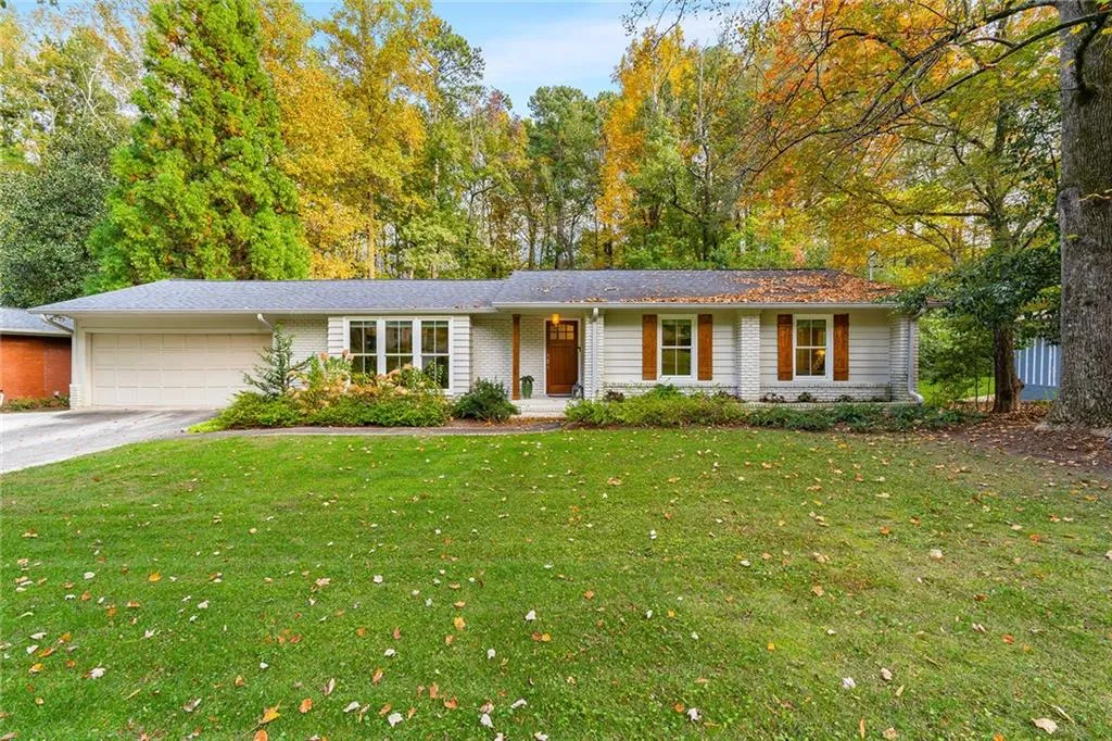 6555 Wright Road Ne, Sandy Springs, Georgia 30328, 3 Bedrooms Bedrooms, ,2 BathroomsBathrooms,Residential,For Sale,6555 Wright Road Ne,7714409