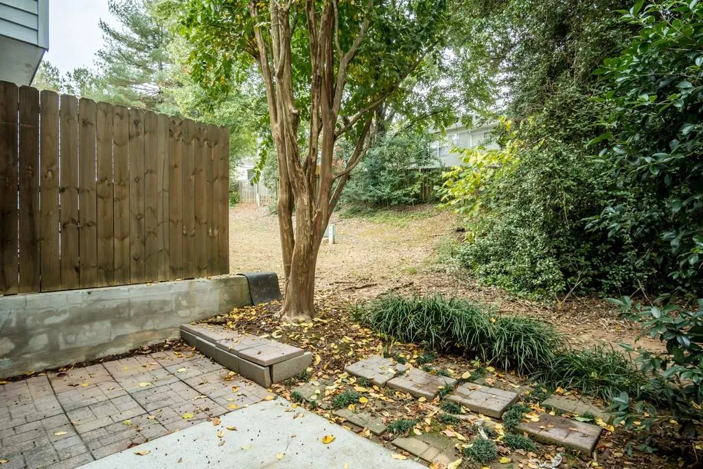 2507 Queen Anne Court, Sandy Springs, Georgia 30350, 2 Bedrooms Bedrooms, ,2 BathroomsBathrooms,Residential,Sold,2507 Queen Anne Court,6640529