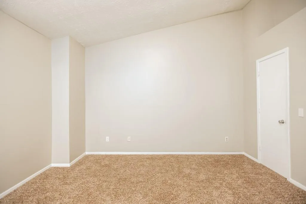 2507 Queen Anne Court, Sandy Springs, Georgia 30350, 2 Bedrooms Bedrooms, ,2 BathroomsBathrooms,Residential,Sold,2507 Queen Anne Court,6640529