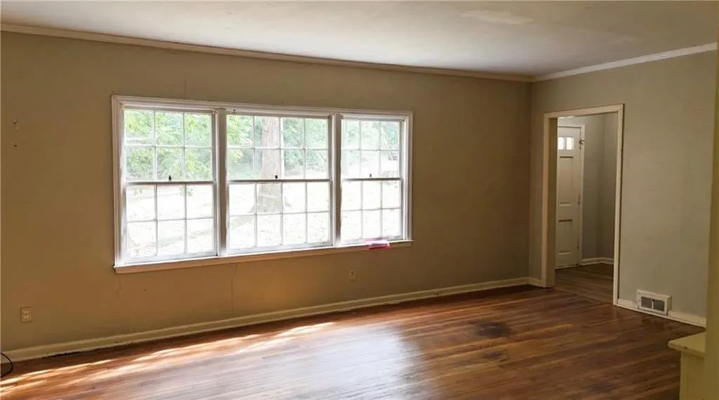 3604 N Stratford Road Ne, Atlanta, Georgia 30342, 4 Bedrooms Bedrooms, ,2 BathroomsBathrooms,Residential,For Sale,3604 N Stratford Road Ne,7673416