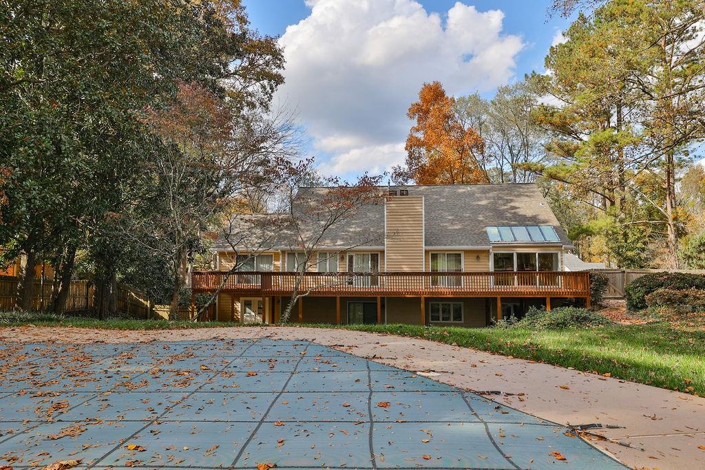 5025 Spruce Bluff Drive, Sandy Springs, Georgia 30350, 4 Bedrooms Bedrooms, ,4 BathroomsBathrooms,Residential,Sold,5025 Spruce Bluff Drive,7295967