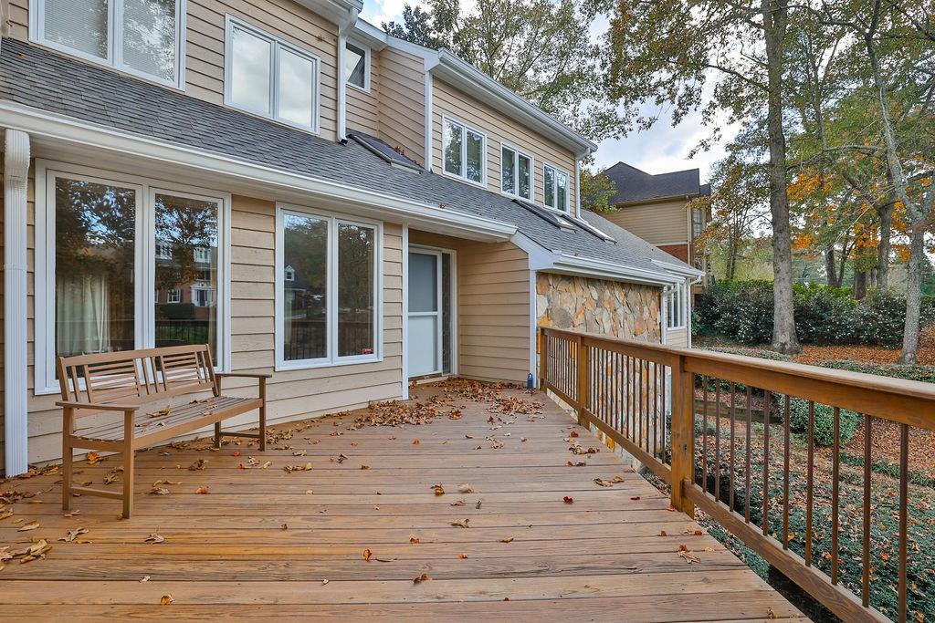 5025 Spruce Bluff Drive, Sandy Springs, Georgia 30350, 4 Bedrooms Bedrooms, ,4 BathroomsBathrooms,Residential,Sold,5025 Spruce Bluff Drive,7295967