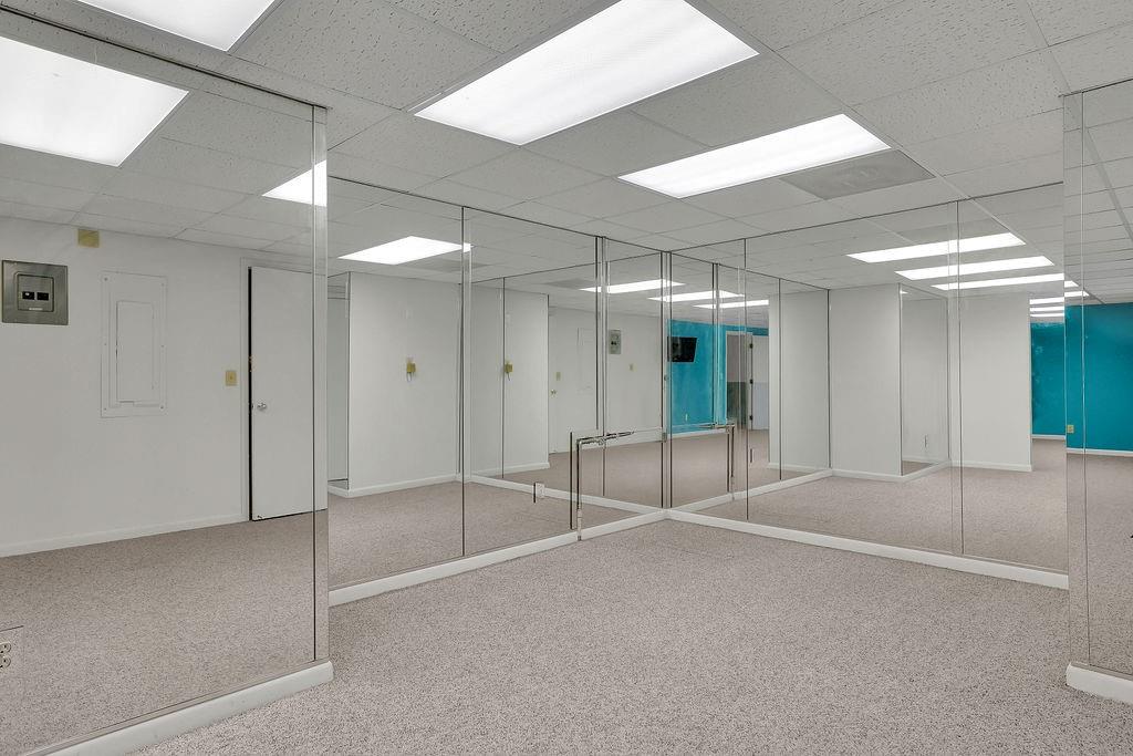 5025 Spruce Bluff Drive, Sandy Springs, Georgia 30350, 4 Bedrooms Bedrooms, ,4 BathroomsBathrooms,Residential,Sold,5025 Spruce Bluff Drive,7295967