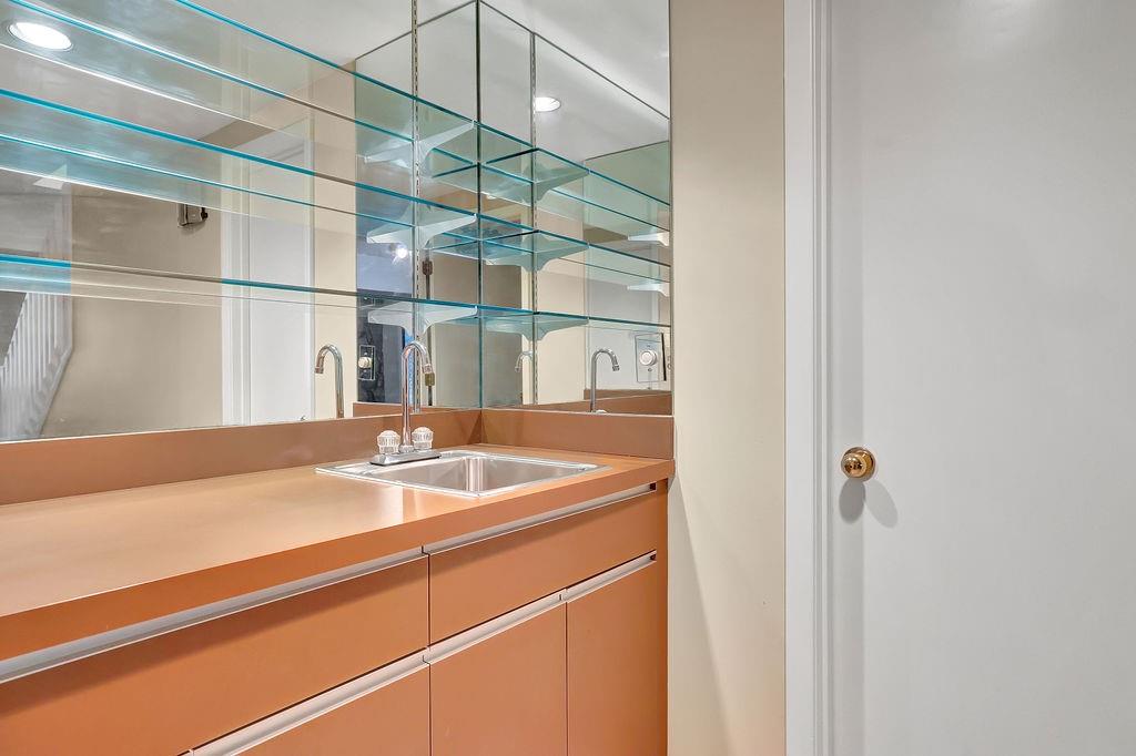 5025 Spruce Bluff Drive, Sandy Springs, Georgia 30350, 4 Bedrooms Bedrooms, ,4 BathroomsBathrooms,Residential,Sold,5025 Spruce Bluff Drive,7295967