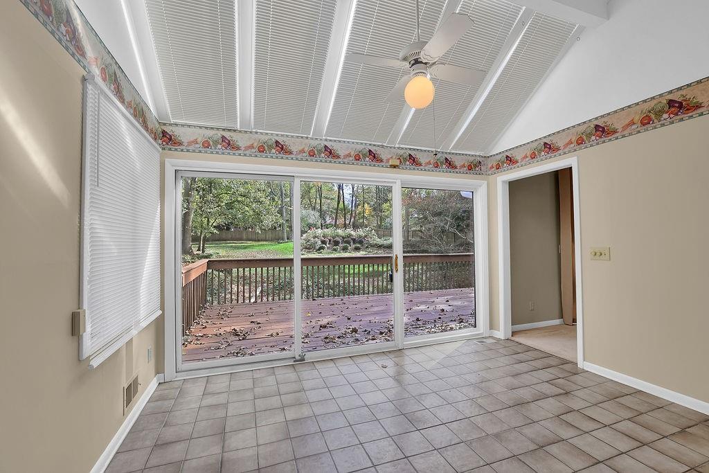 5025 Spruce Bluff Drive, Sandy Springs, Georgia 30350, 4 Bedrooms Bedrooms, ,4 BathroomsBathrooms,Residential,Sold,5025 Spruce Bluff Drive,7295967