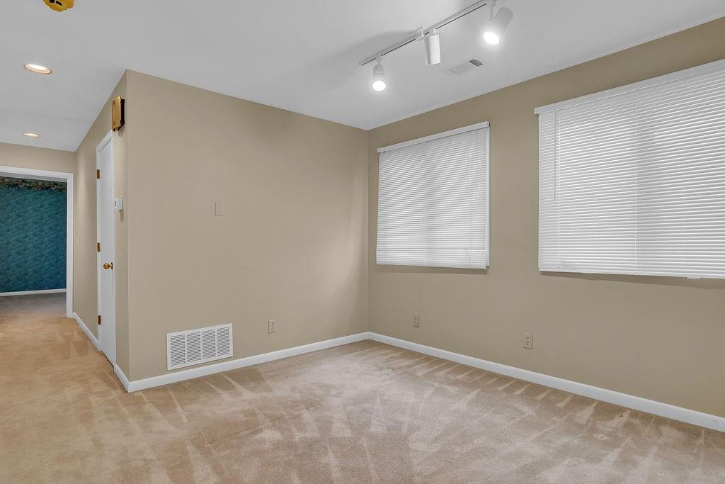 5025 Spruce Bluff Drive, Sandy Springs, Georgia 30350, 4 Bedrooms Bedrooms, ,4 BathroomsBathrooms,Residential,Sold,5025 Spruce Bluff Drive,7295967