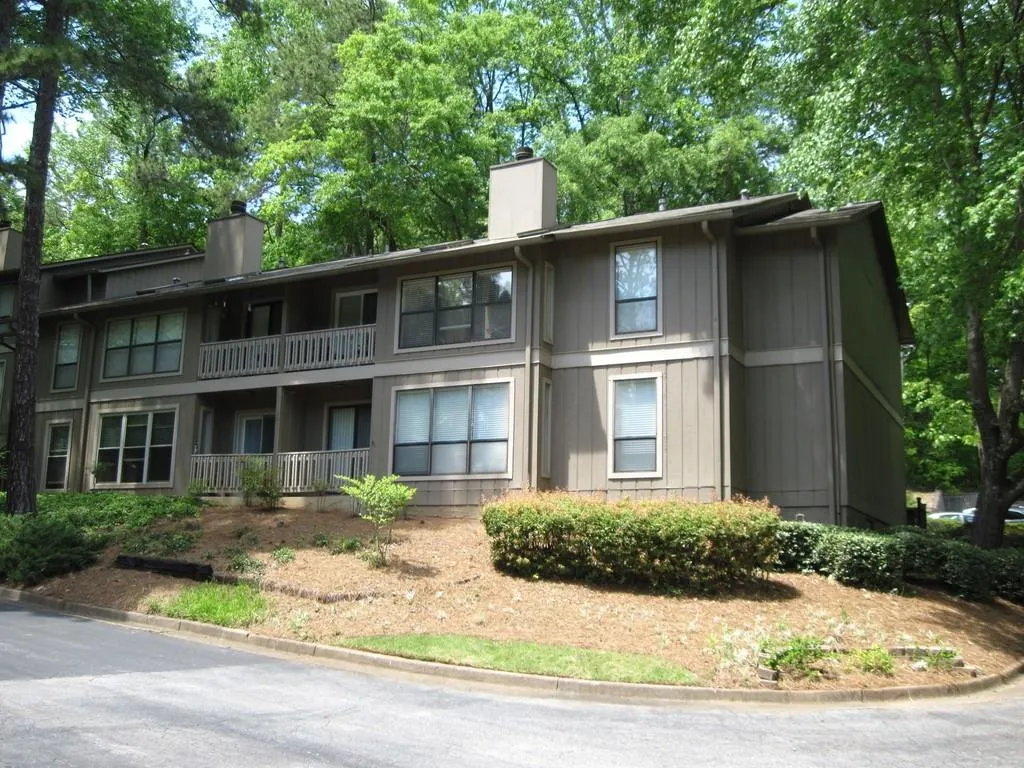 8740 Roswell Road Unit 5a, Sandy Springs, Georgia 30350, 2 Bedrooms Bedrooms, ,2 BathroomsBathrooms,Residential,Sold,8740 Roswell Road Unit 5a,6540790 8740 Roswell Road Unit 5a, Sandy Springs, Georgia 30350, 2 Bedrooms Bedrooms, ,2 BathroomsBathrooms,Residential,Sold,8740 Roswell Road Unit 5a,6540790