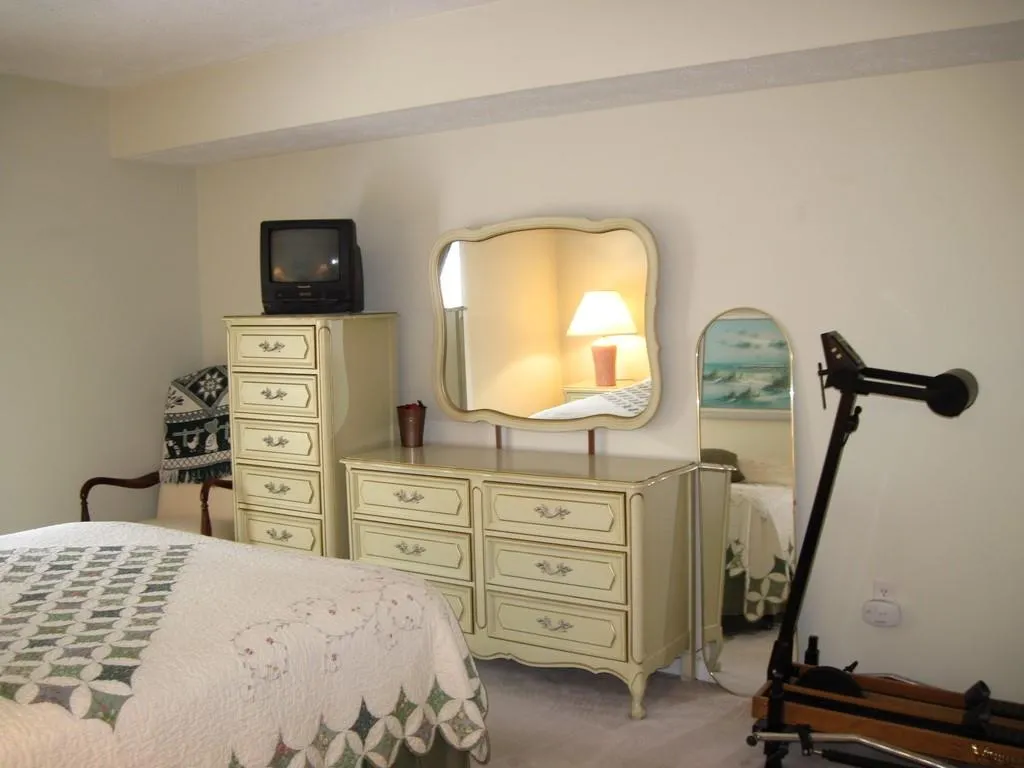 8740 Roswell Road Unit 5a, Sandy Springs, Georgia 30350, 2 Bedrooms Bedrooms, ,2 BathroomsBathrooms,Residential,Sold,8740 Roswell Road Unit 5a,6540790
