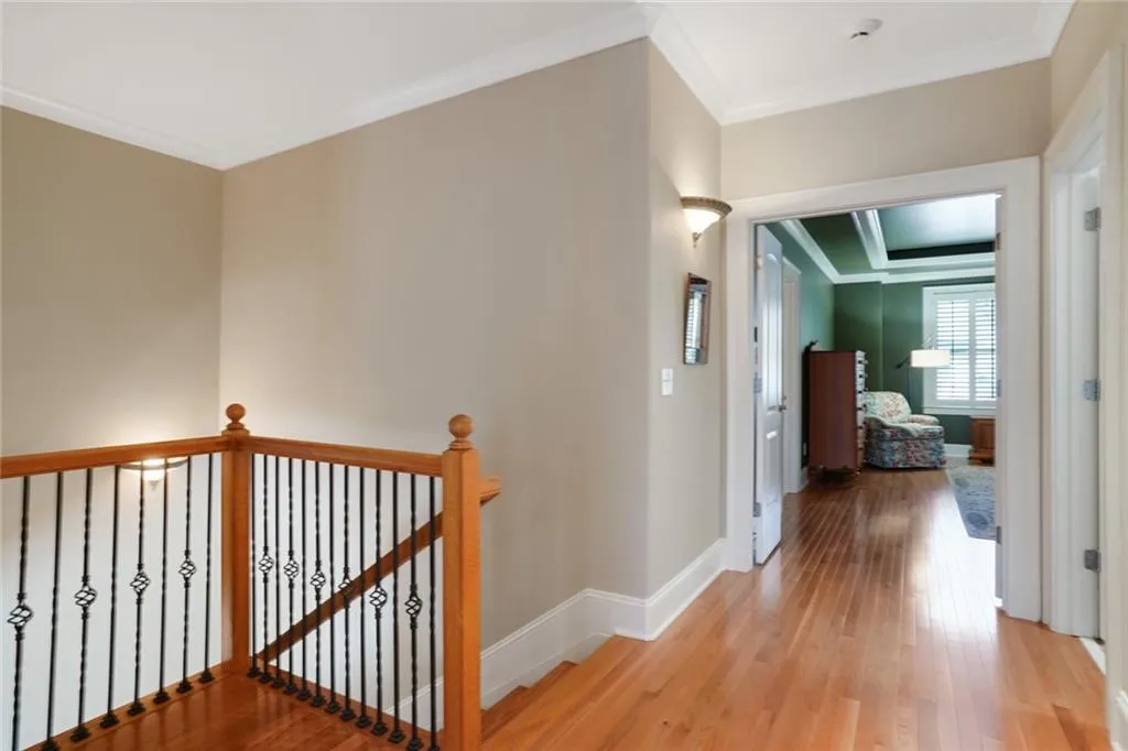 1070 Charles Towne Square, Atlanta, Georgia 30328, 4 Bedrooms Bedrooms, ,3 BathroomsBathrooms,Residential,Sold,1070 Charles Towne Square,6859504