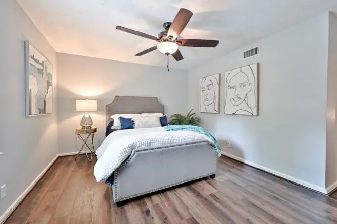 6700 Roswell Road Unit 21c, Sandy Springs, Georgia 30328, 2 Bedrooms Bedrooms, ,1 BathroomBathrooms,Residential,Sold,6700 Roswell Road Unit 21c,6913429