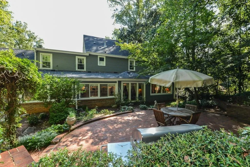 7445 Old Maine Trail, Sandy Springs, Georgia 30328, 4 Bedrooms Bedrooms, ,2 BathroomsBathrooms,Residential,Sold,7445 Old Maine Trail,5593770