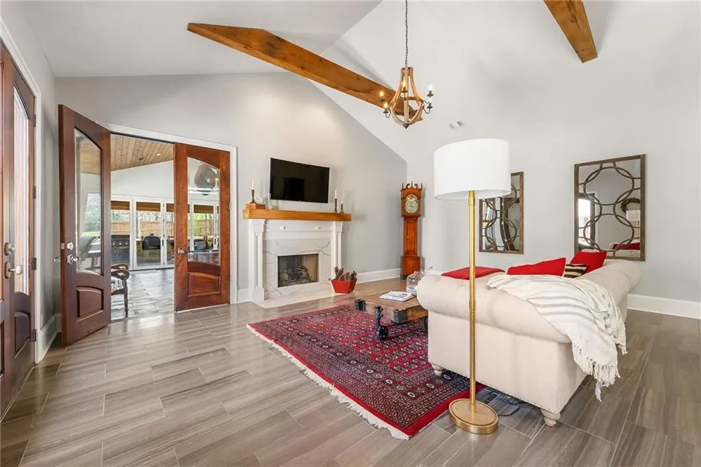 1250 Crest Valley Drive, Atlanta, Georgia 30327, 6 Bedrooms Bedrooms, ,6 BathroomsBathrooms,Residential,Sold,1250 Crest Valley Drive,7356944