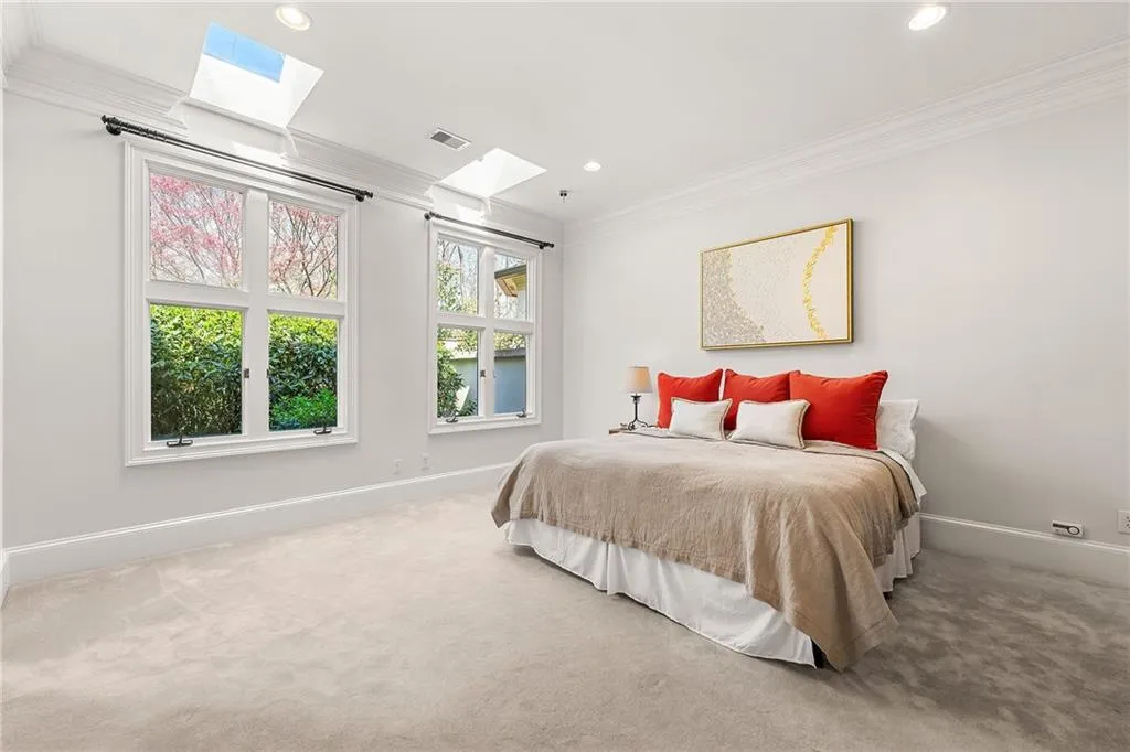 1250 Crest Valley Drive, Atlanta, Georgia 30327, 6 Bedrooms Bedrooms, ,6 BathroomsBathrooms,Residential,Sold,1250 Crest Valley Drive,7356944