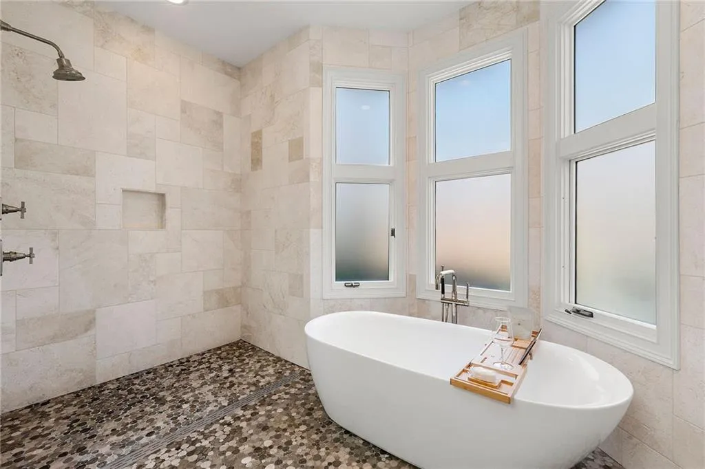 1250 Crest Valley Drive, Atlanta, Georgia 30327, 6 Bedrooms Bedrooms, ,6 BathroomsBathrooms,Residential,Sold,1250 Crest Valley Drive,7356944