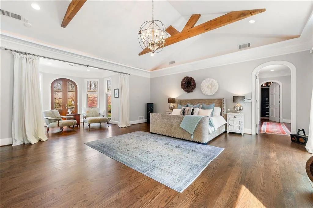 1250 Crest Valley Drive, Atlanta, Georgia 30327, 6 Bedrooms Bedrooms, ,6 BathroomsBathrooms,Residential,Sold,1250 Crest Valley Drive,7356944