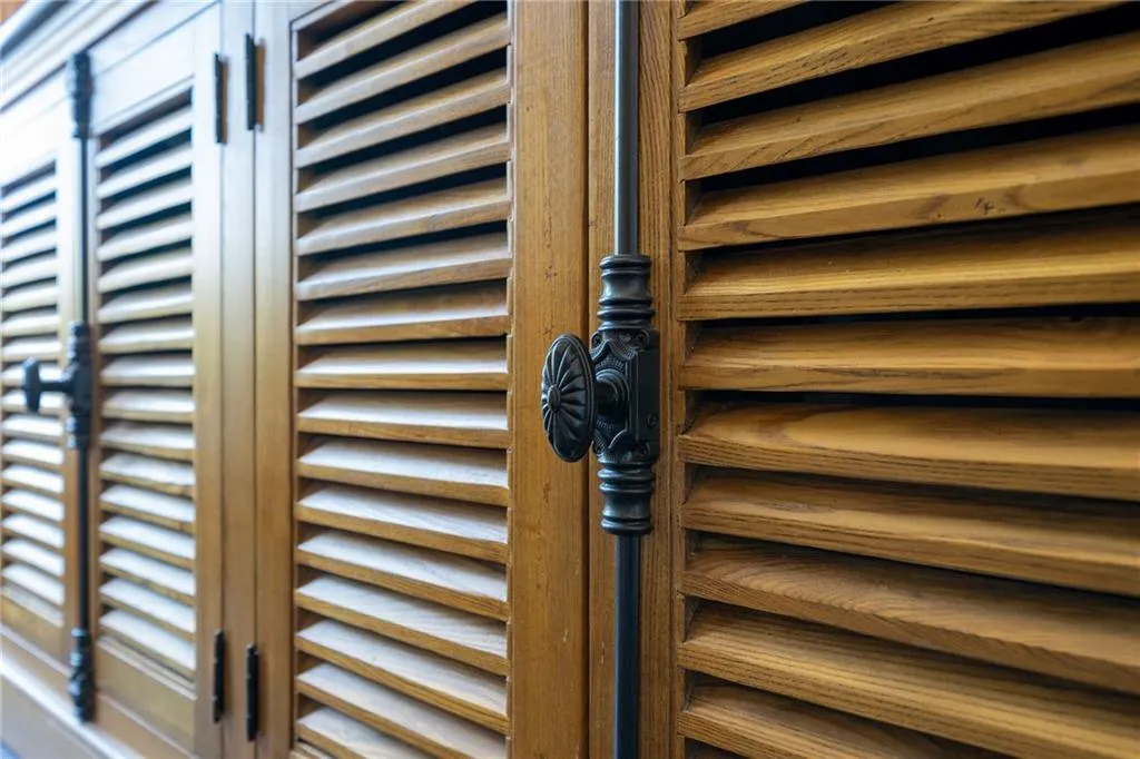 1250 Crest Valley Drive, Atlanta, Georgia 30327, 6 Bedrooms Bedrooms, ,6 BathroomsBathrooms,Residential,Sold,1250 Crest Valley Drive,7356944