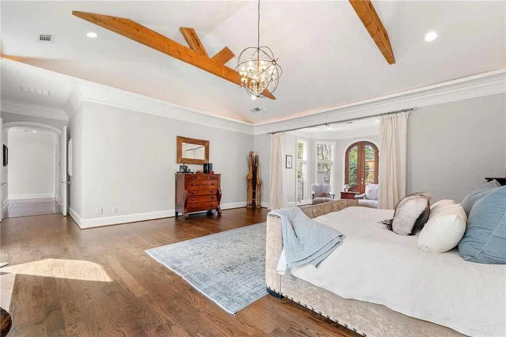 1250 Crest Valley Drive, Atlanta, Georgia 30327, 6 Bedrooms Bedrooms, ,6 BathroomsBathrooms,Residential,Sold,1250 Crest Valley Drive,7356944