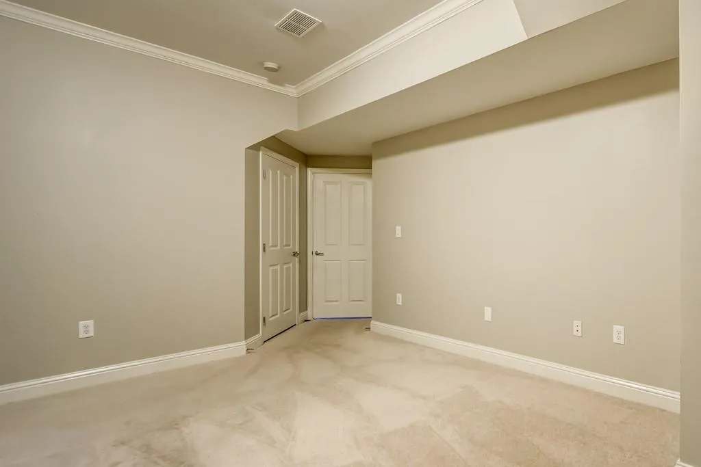 1096 Glenridge Place, Atlanta, Georgia 30342, 2 Bedrooms Bedrooms, ,2 BathroomsBathrooms,Residential,Sold,1096 Glenridge Place,6645467