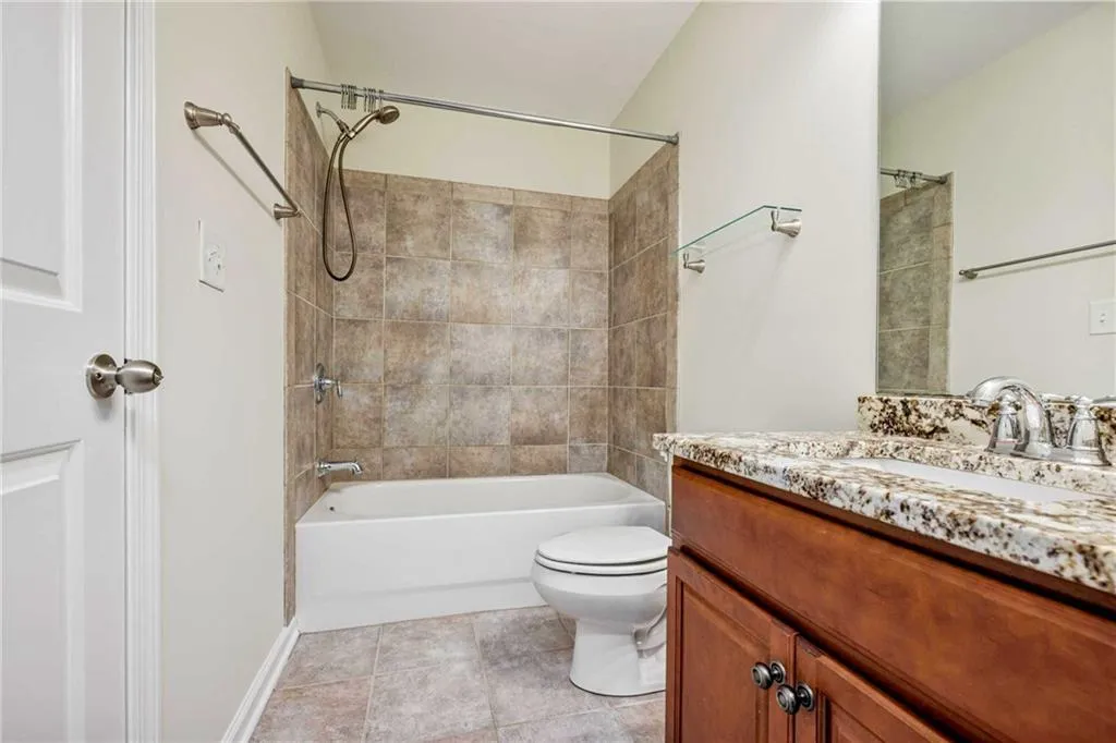 1210 Lavista Circle Ne, Atlanta, Georgia 30324, 3 Bedrooms Bedrooms, ,3 BathroomsBathrooms,Residential,For Sale,1210 Lavista Circle Ne,7610307