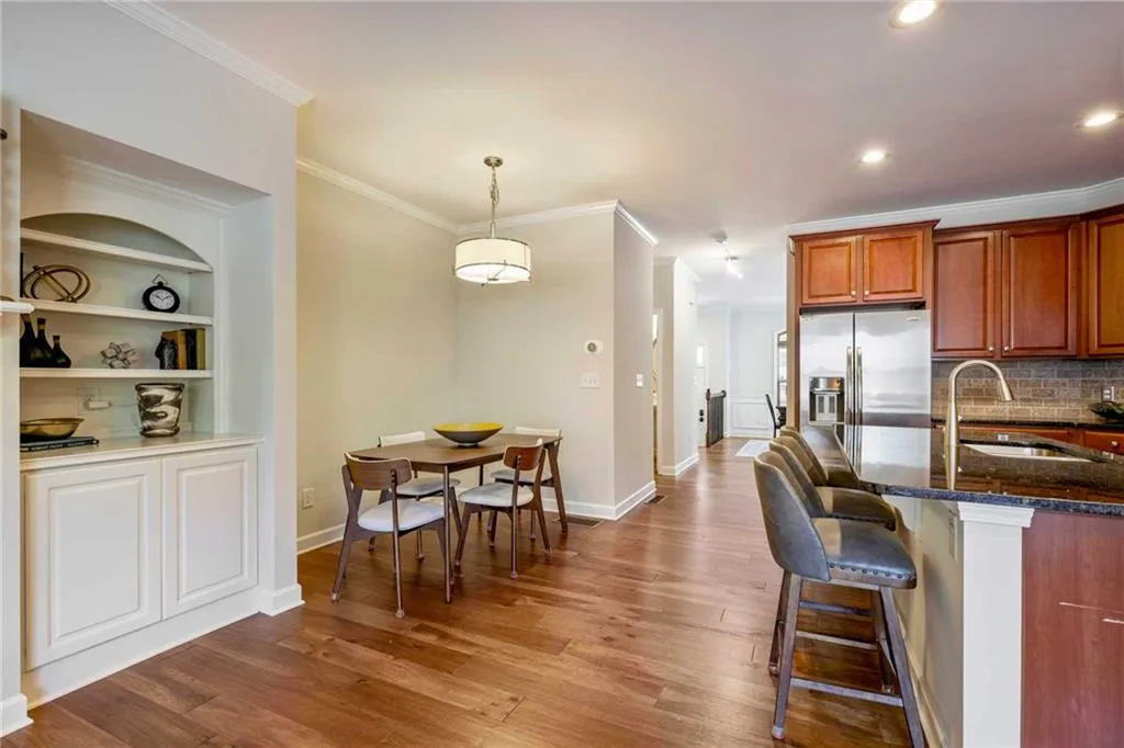 1210 Lavista Circle Ne, Atlanta, Georgia 30324, 3 Bedrooms Bedrooms, ,3 BathroomsBathrooms,Residential,For Sale,1210 Lavista Circle Ne,7610307