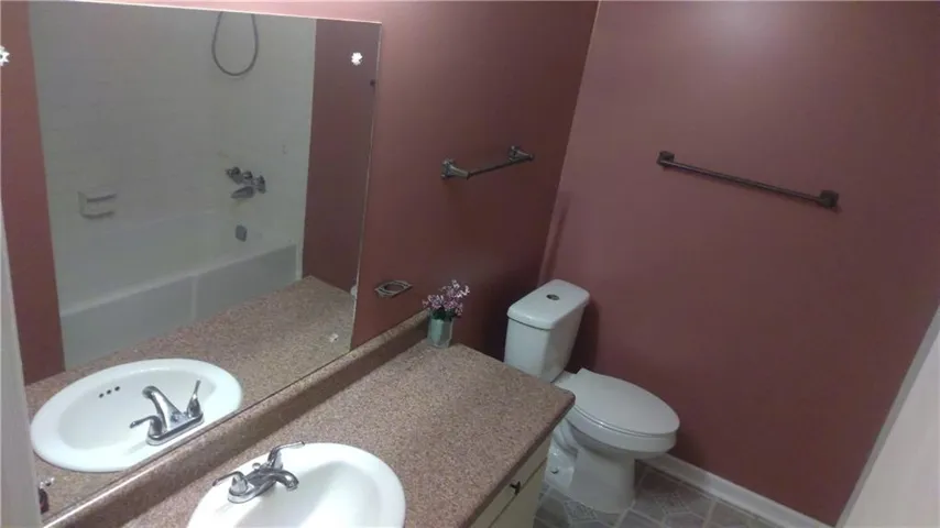 1170