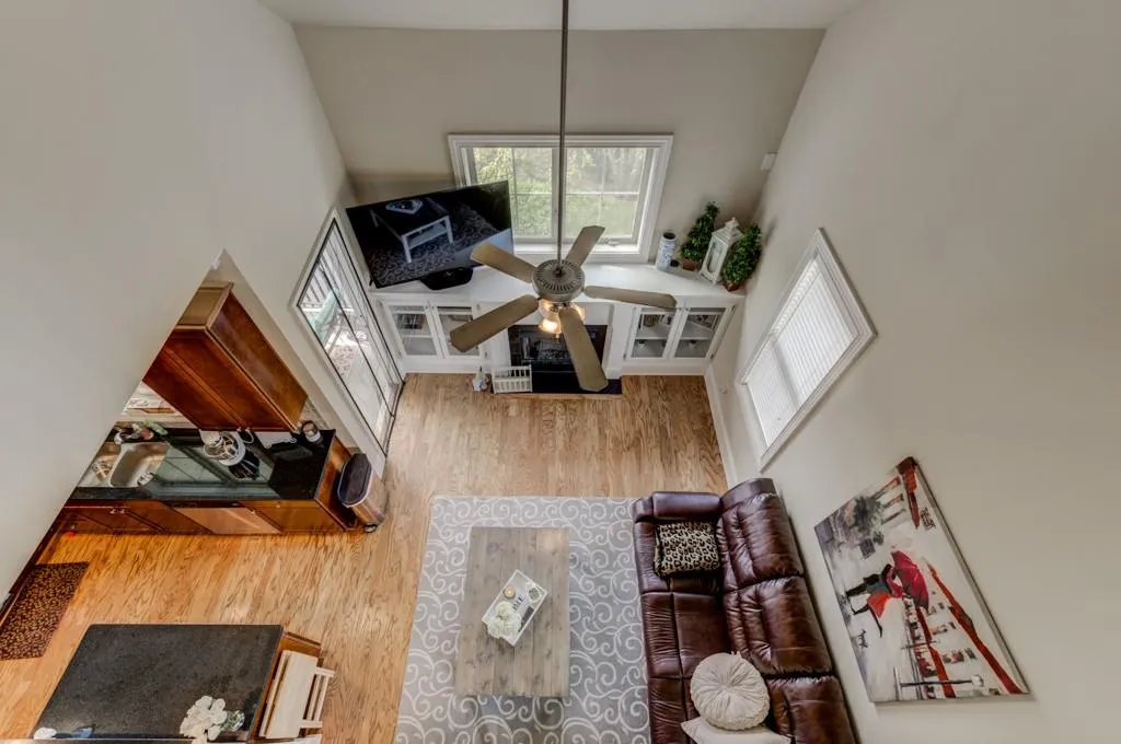 198 Le Gran Cove Ne, Sandy Springs, Georgia 30328, 2 Bedrooms Bedrooms, ,2 BathroomsBathrooms,Residential,Sold,198 Le Gran Cove Ne,7164773