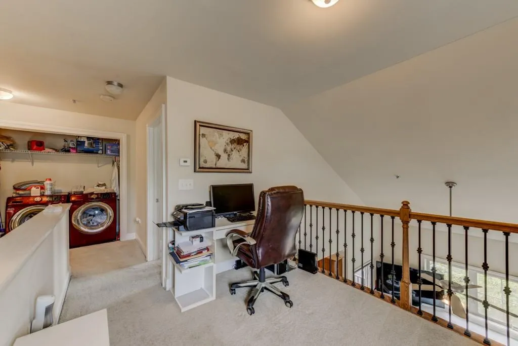 198 Le Gran Cove Ne, Sandy Springs, Georgia 30328, 2 Bedrooms Bedrooms, ,2 BathroomsBathrooms,Residential,Sold,198 Le Gran Cove Ne,7164773