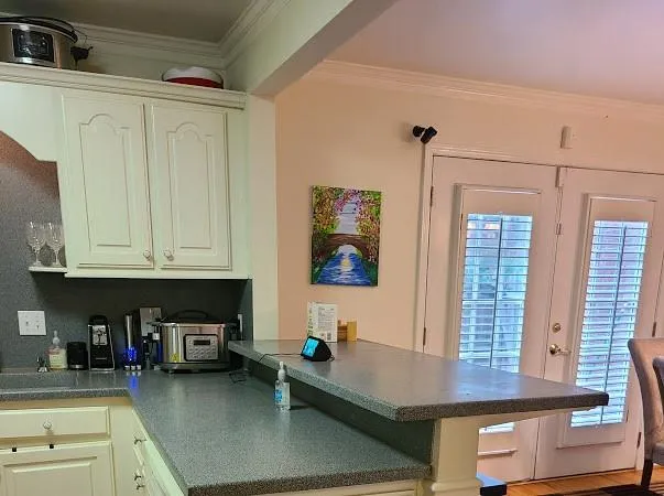 6520 Roswell Road Unit 12, Sandy Springs, Georgia 30328, 2 Bedrooms Bedrooms, ,1 BathroomBathrooms,Residential,Sold,6520 Roswell Road Unit 12,6796813