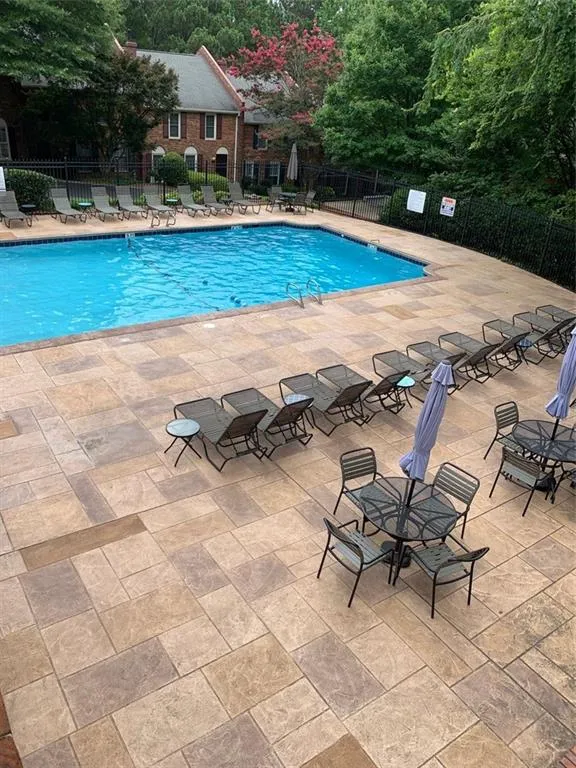 476 The North Chace, Sandy Springs, Georgia 30328, 3 Bedrooms Bedrooms, ,2 BathroomsBathrooms,Residential,Sold,476 The North Chace,6913899