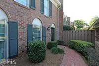 476 The North Chace, Sandy Springs, Georgia 30328, 3 Bedrooms Bedrooms, ,2 BathroomsBathrooms,Residential,Sold,476 The North Chace,6913899