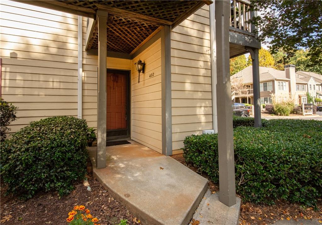 402 Abingdon Way Unit 402, Sandy Springs, Georgia 30328, 2 Bedrooms Bedrooms, ,2 BathroomsBathrooms,Residential,Sold,402 Abingdon Way Unit 402,7297278