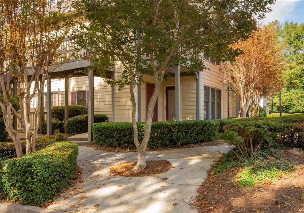 402 Abingdon Way Unit 402, Sandy Springs, Georgia 30328, 2 Bedrooms Bedrooms, ,2 BathroomsBathrooms,Residential,Sold,402 Abingdon Way Unit 402,7297278