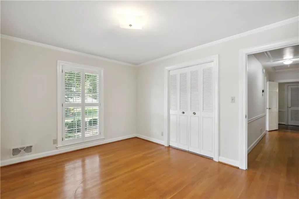 460 Riverside Parkway, Sandy Springs, Georgia 30328, 4 Bedrooms Bedrooms, ,4 BathroomsBathrooms,Residential,Sold,460 Riverside Parkway,7049703