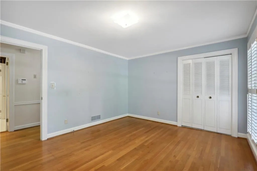 460 Riverside Parkway, Sandy Springs, Georgia 30328, 4 Bedrooms Bedrooms, ,4 BathroomsBathrooms,Residential,Sold,460 Riverside Parkway,7049703