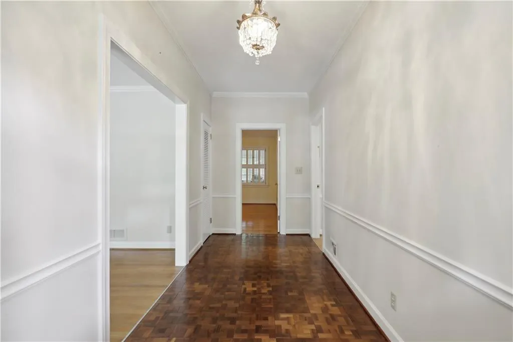 460 Riverside Parkway, Sandy Springs, Georgia 30328, 4 Bedrooms Bedrooms, ,4 BathroomsBathrooms,Residential,Sold,460 Riverside Parkway,7049703