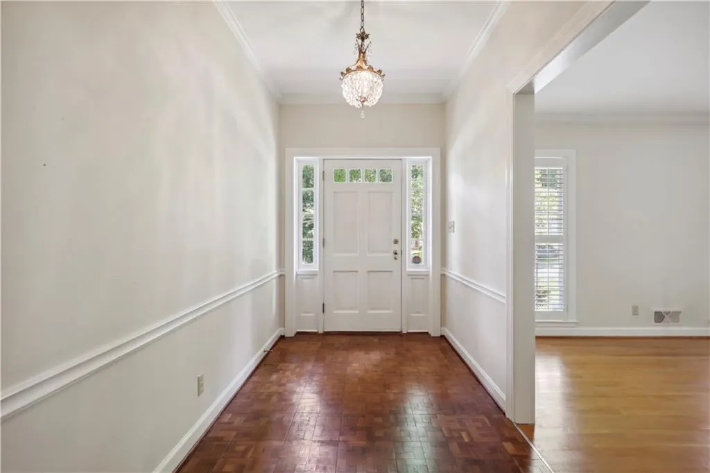 460 Riverside Parkway, Sandy Springs, Georgia 30328, 4 Bedrooms Bedrooms, ,4 BathroomsBathrooms,Residential,Sold,460 Riverside Parkway,7049703